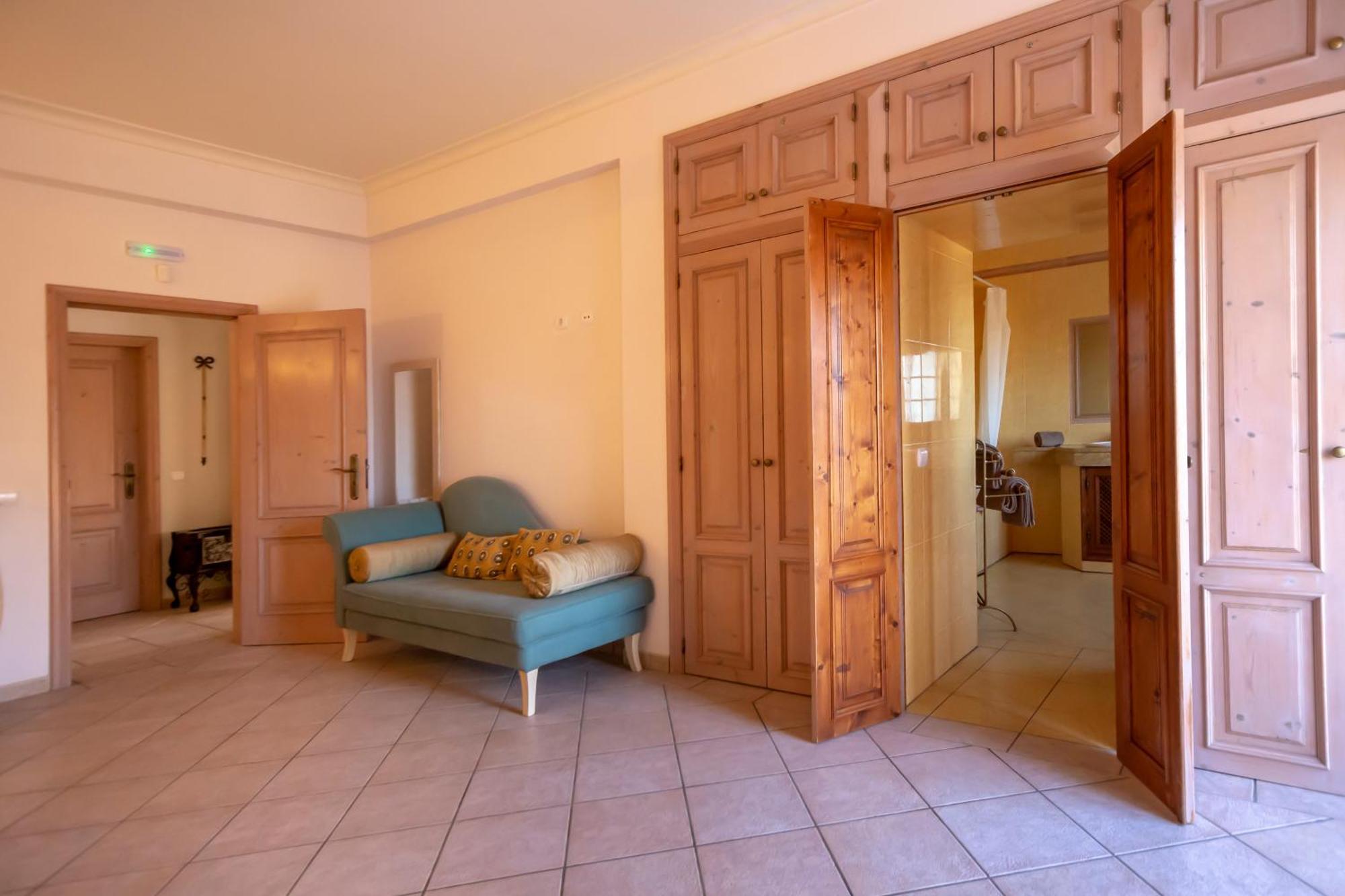 Al Meida Guesthouse 알부페이라 외부 사진