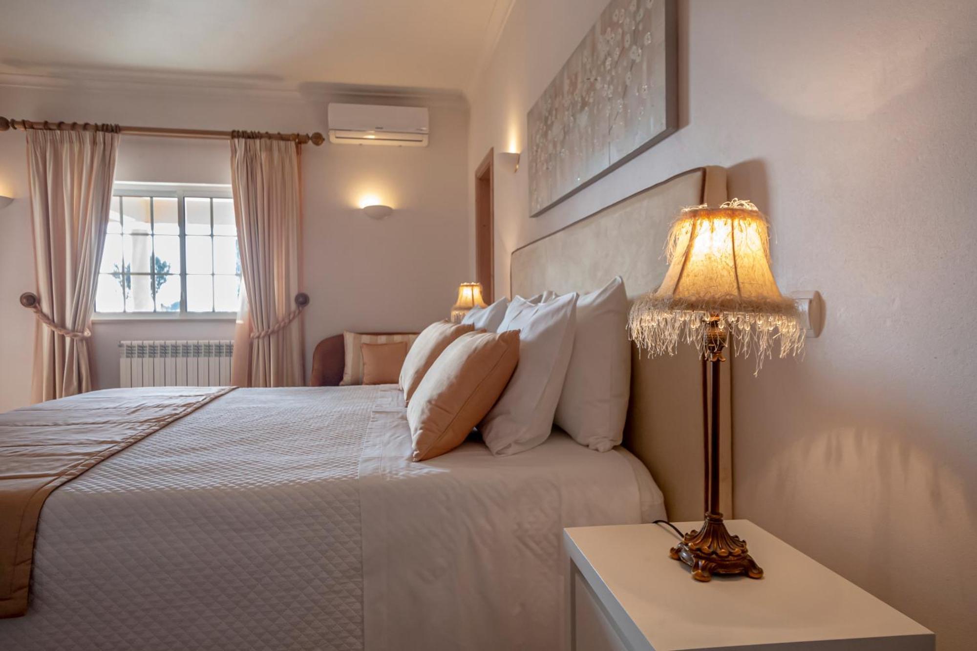 Al Meida Guesthouse 알부페이라 외부 사진