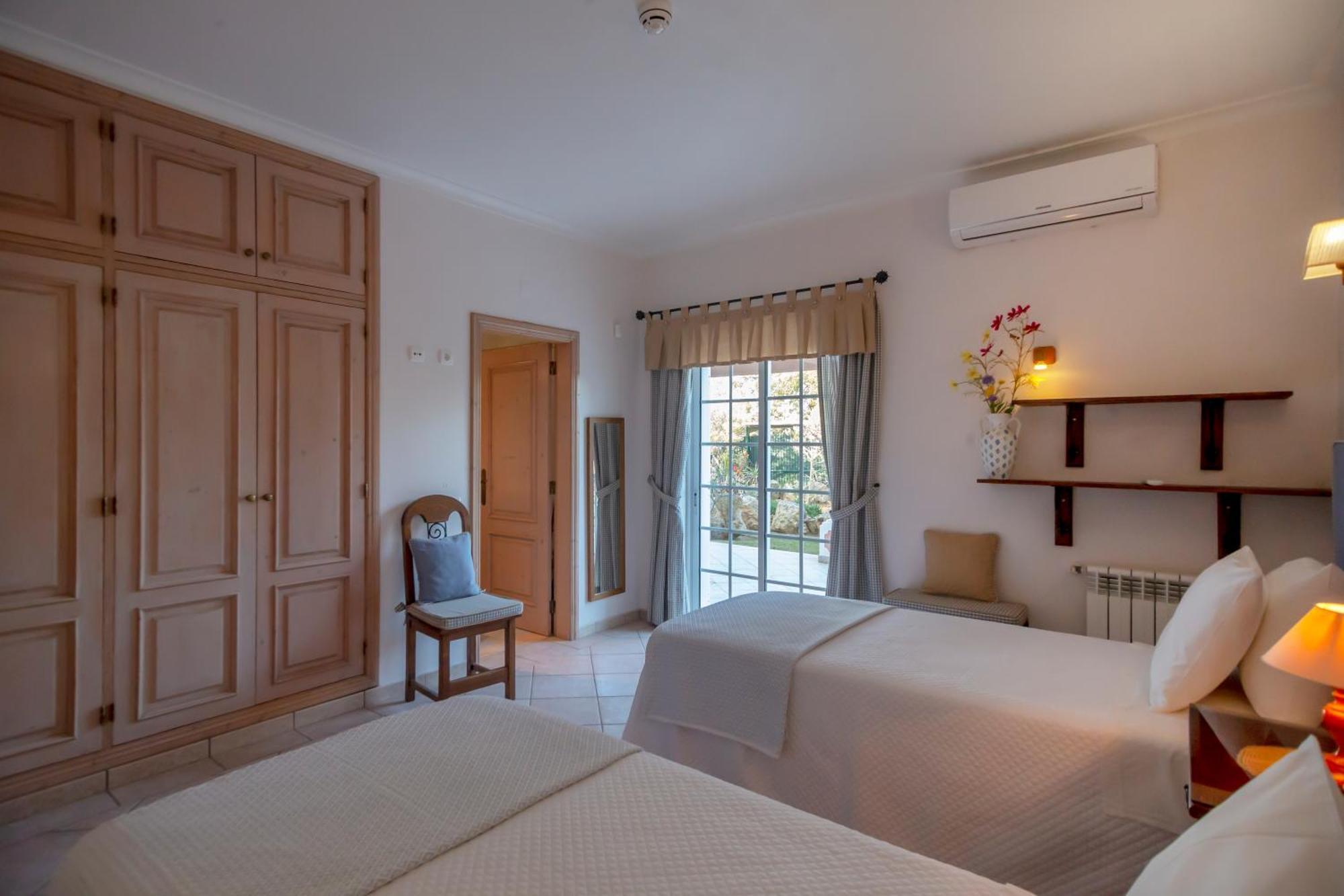 Al Meida Guesthouse 알부페이라 외부 사진