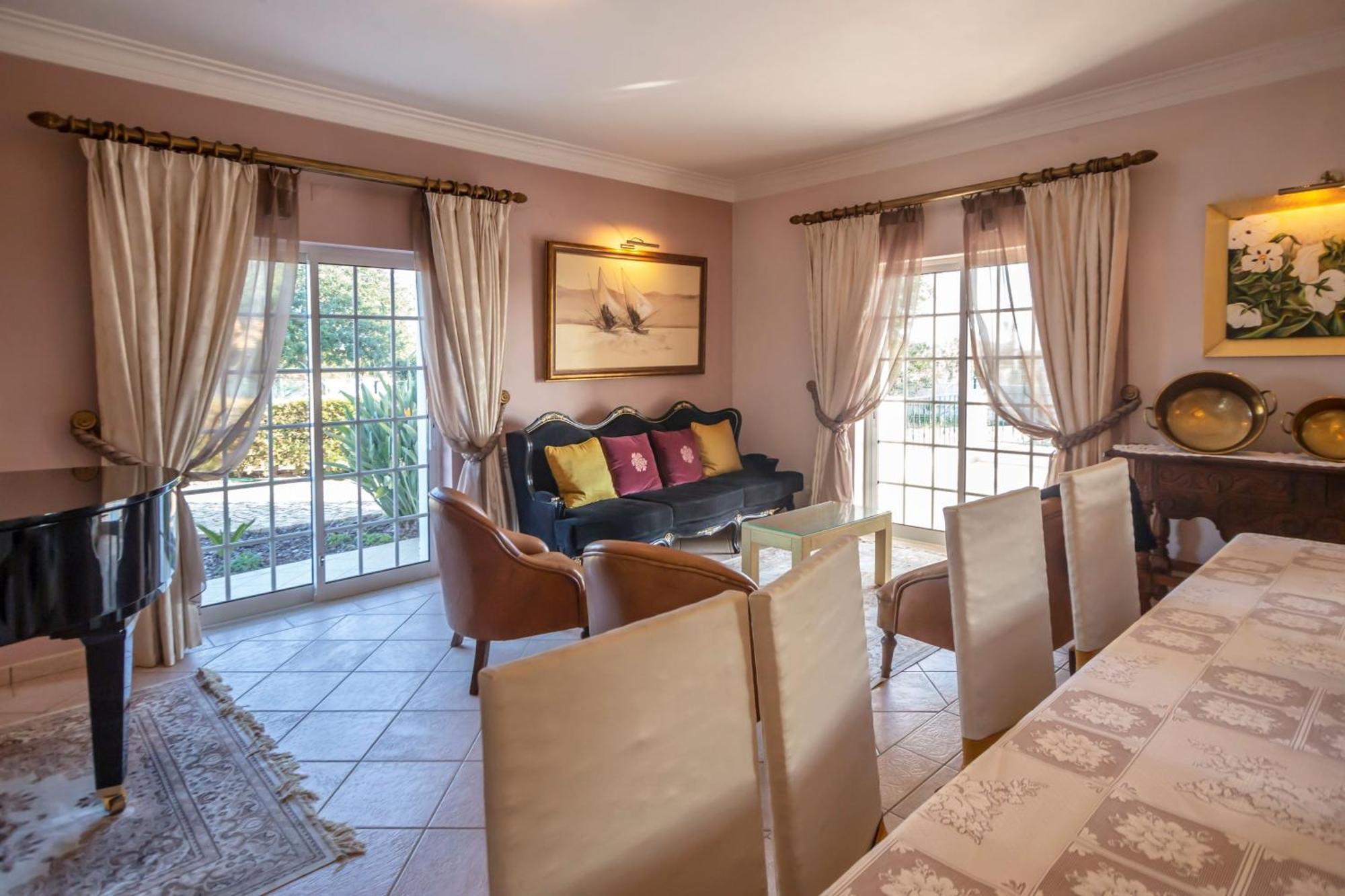 Al Meida Guesthouse 알부페이라 외부 사진